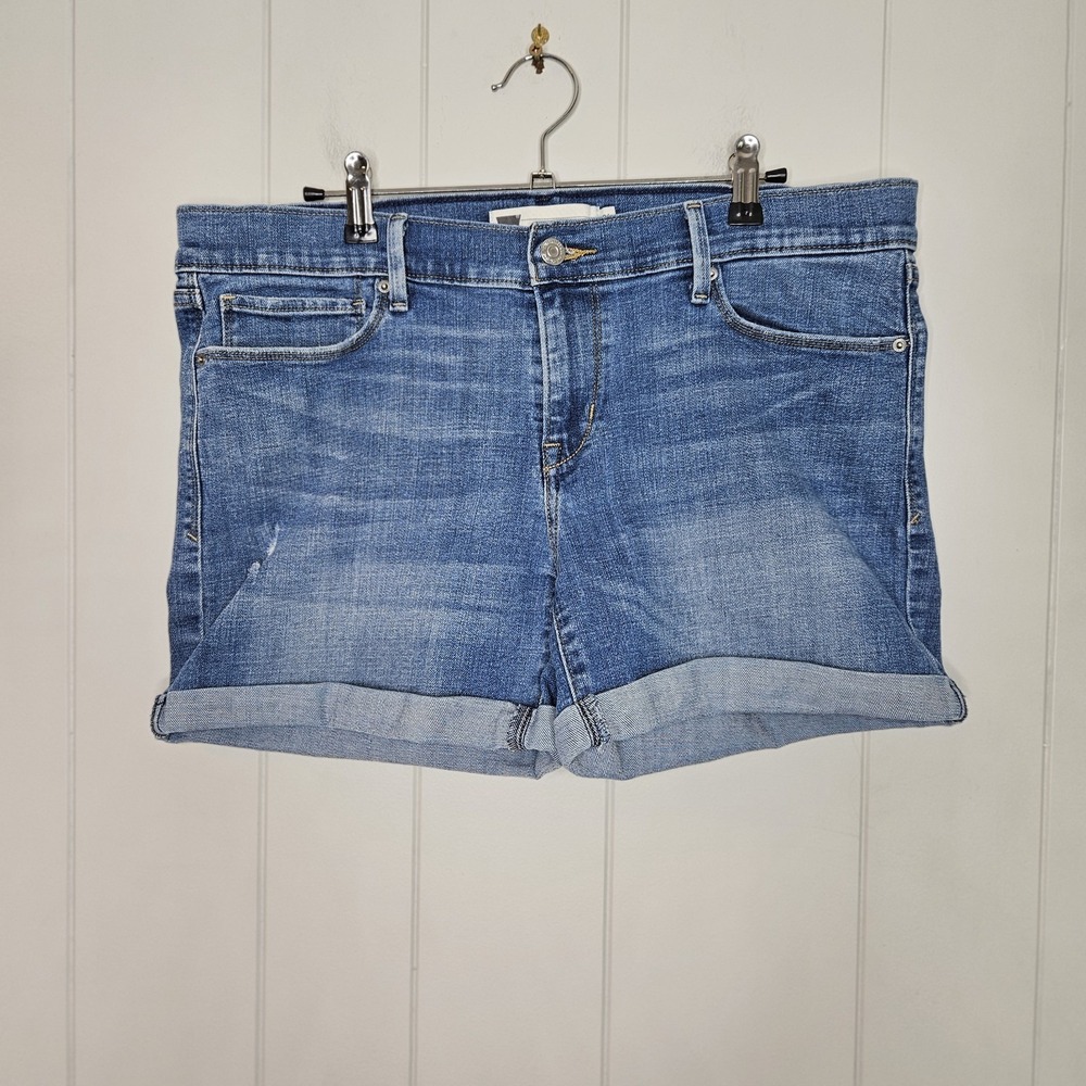 Levis Denim‎ Women's Shorts Size 31